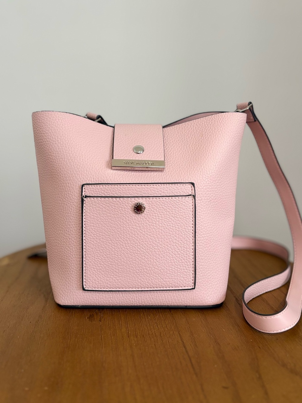 Steve Madden Blush Crossbody Bucket Bag